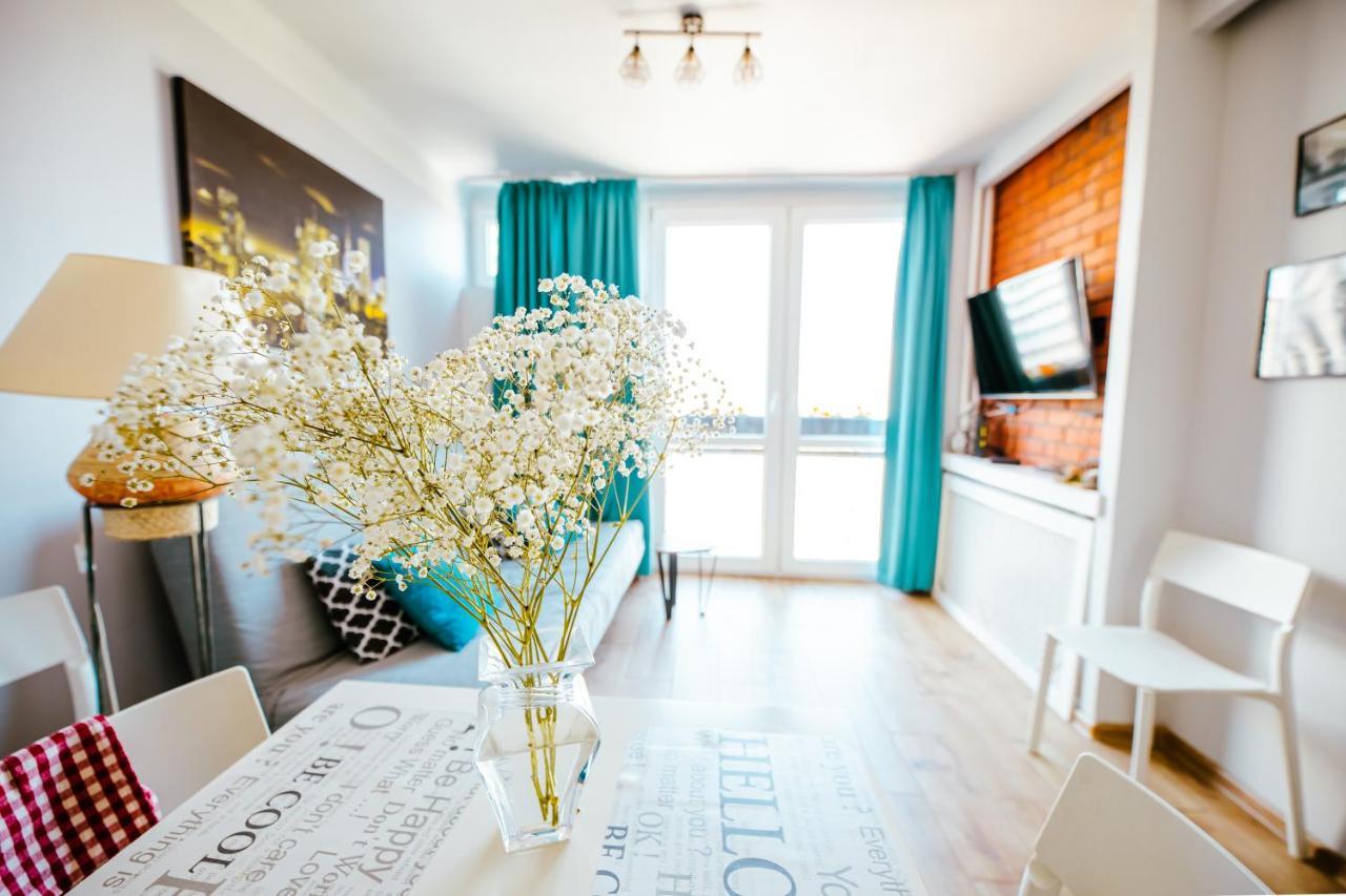 Bright 14Th Floor Central Home With Balcony & Views Warsaw Luaran gambar