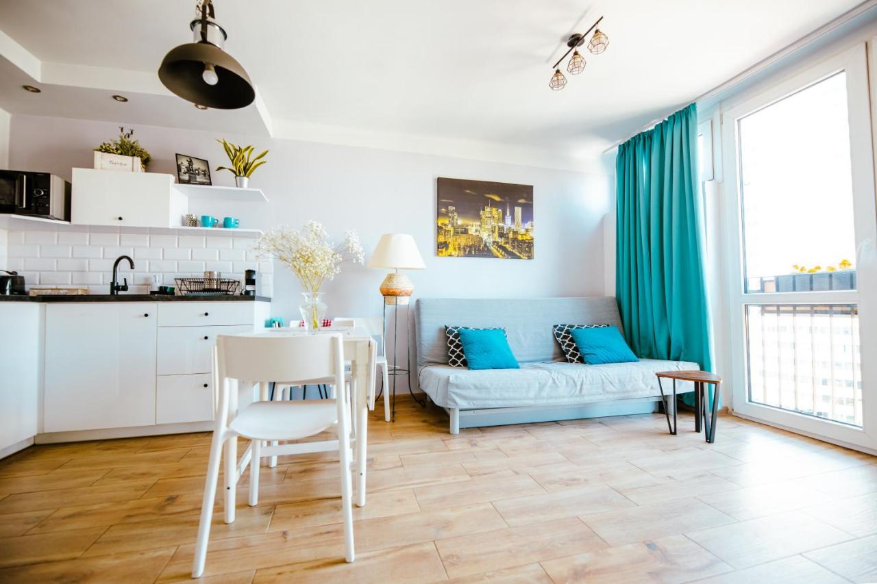 Bright 14Th Floor Central Home With Balcony & Views Warsaw Luaran gambar
